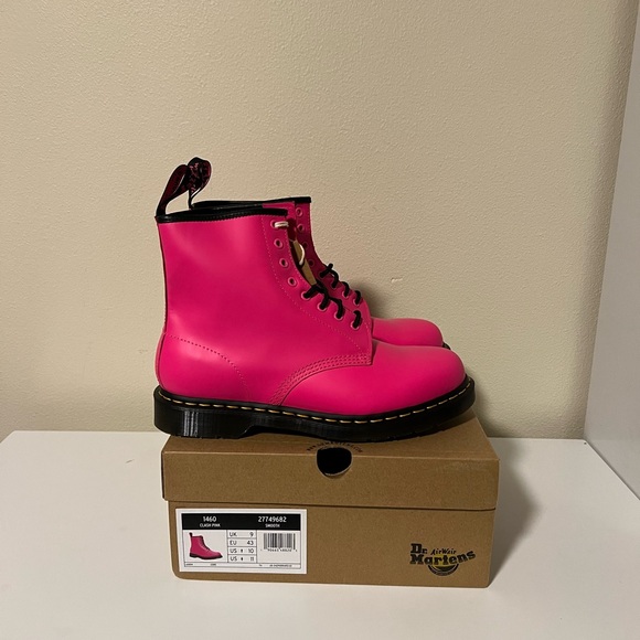 Dr Martens 1460 SMOOTH LEATHER LACE UP BOOTS - Picture 7 of 16